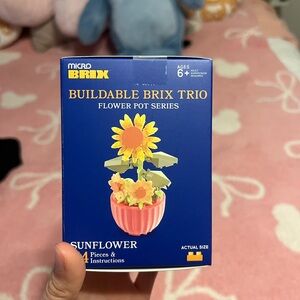 Micro Brix Buildable Brix Trio- Flower Pot